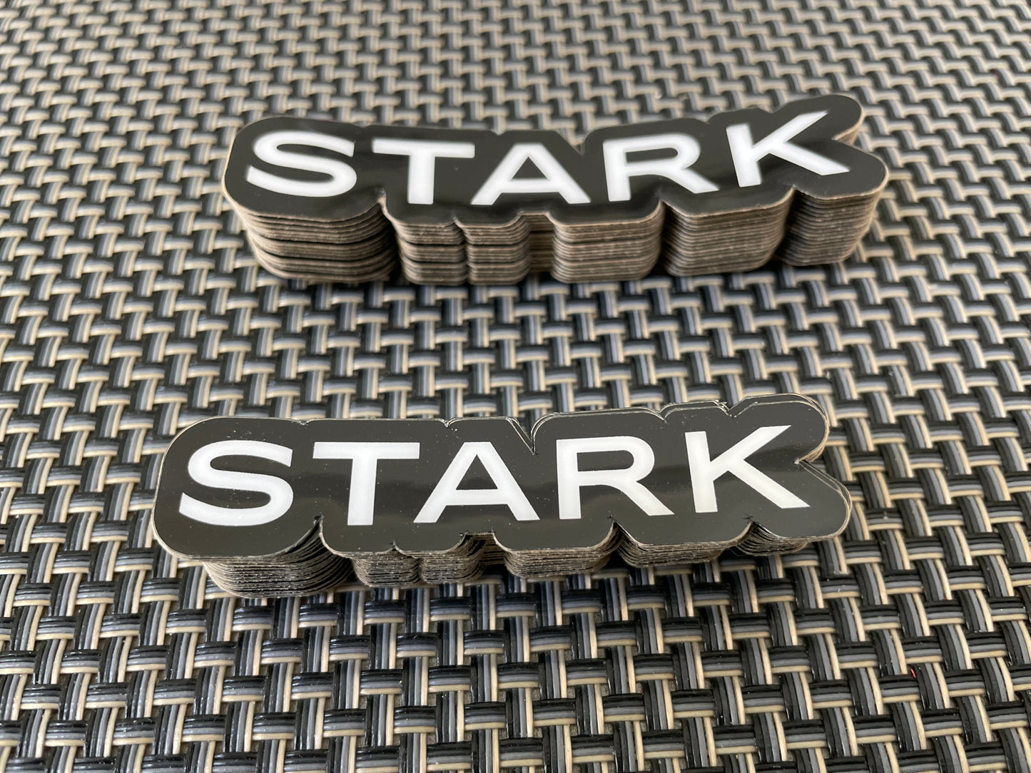 Stark Varg Logos