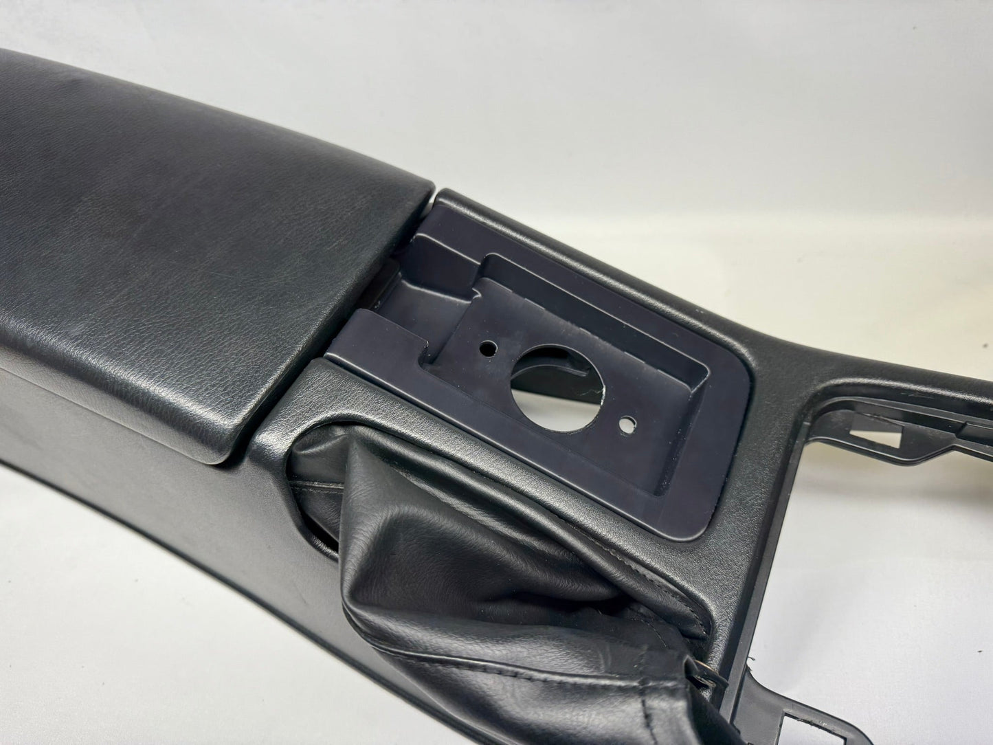 R33 Skyline Center Console Cupholder Insert